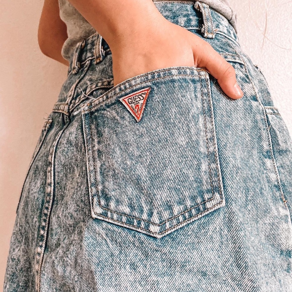 Preloved vintage guess skirt 💙